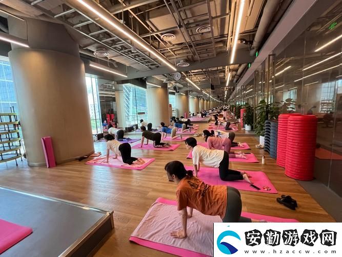 健身房瑜伽課