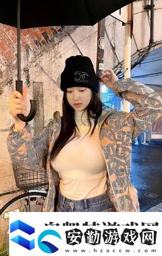 趴在床上雙腿叉開能導致疼痛嗎