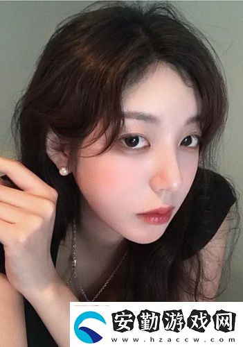 成品人直播APP下載杏仁視頻